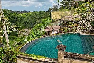 Belle piscine â l'hôtel Pita Maha à Ubud